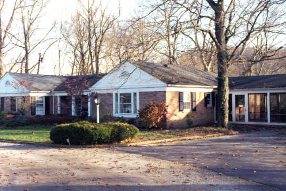 2 Lexington Circle2 Lexington Circle1998 